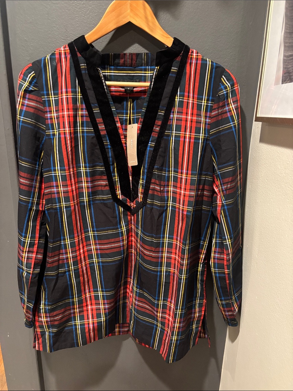 Plaid V-Neck Long Sleeve Top in Black and Red